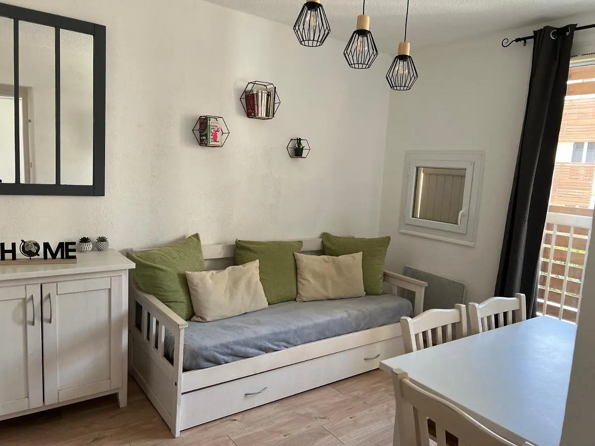 Apartment T2 Climatise A L'Ile D'Or Avec Piscine Pres De La Plage La Londe-les-Maures